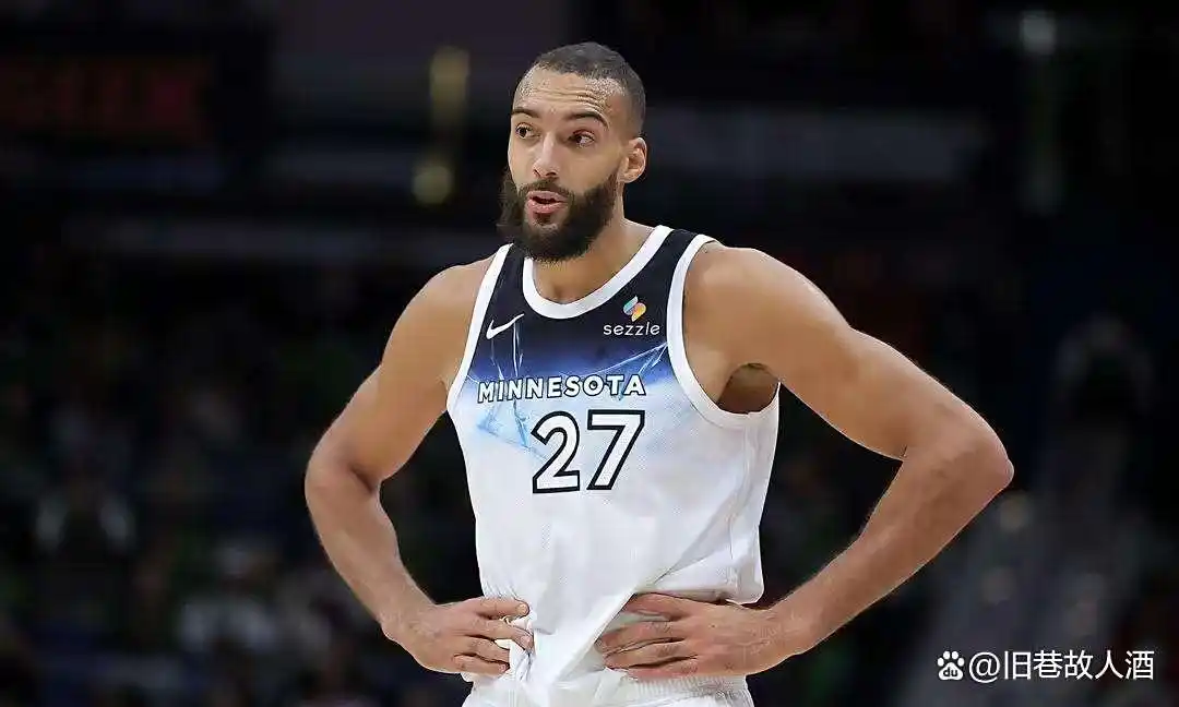 nba著名的中锋_现代篮球中锋定位争议_NBA中锋分档榜单