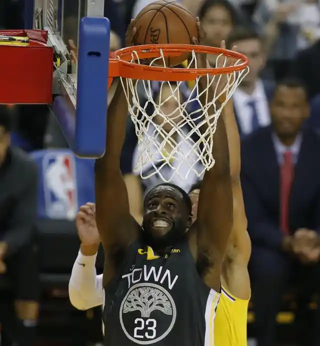 nba2019_湖人队101比115不敌勇士队_2018-2019赛季NBA湖人队对阵勇士队比赛结果