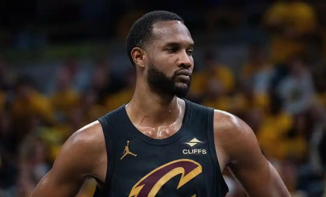 NBA现役中锋排名_NBA中锋五档分级榜单_nba著名的中锋