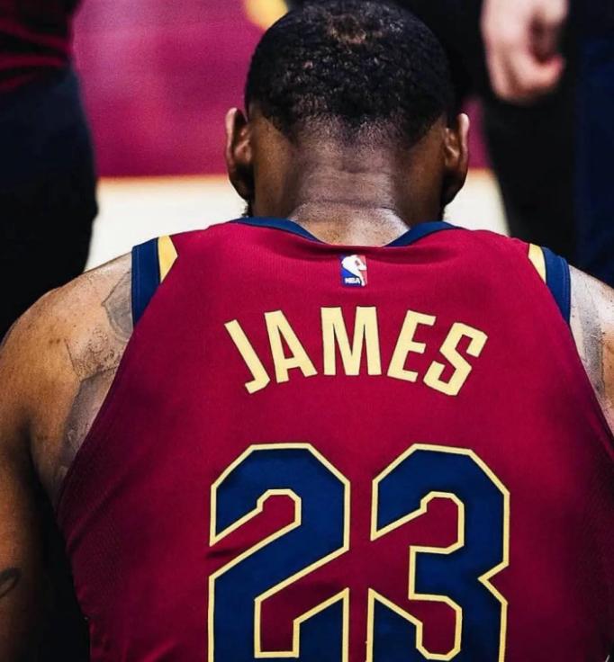 杜兰特东部票王_NBA全明星票王詹姆斯_nba全明星票选结果
