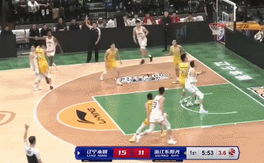 CBA季后赛半决赛G1 辽宁男篮对广厦男篮_cba辽宁对广厦季后赛_赵继伟超远三分