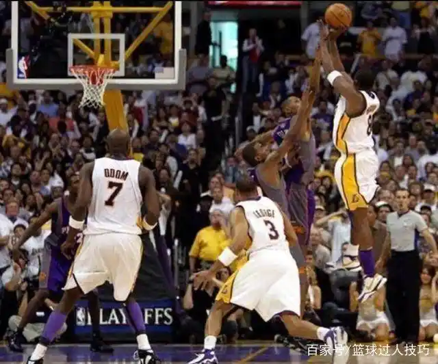 NBA十大绝杀_利拉德0.9秒绝杀火箭_nba最佳绝杀