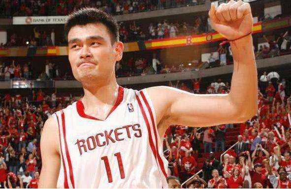 nba姚明生涯总得分_姚明NBA生涯总薪资_姚明NBA年薪排名