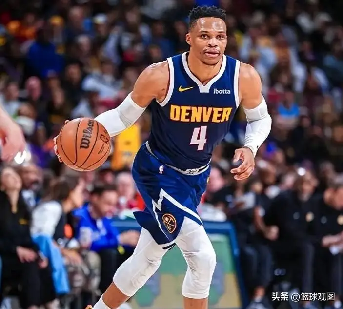 nba现役得分排行榜_ 小球时代NBA得分王 _