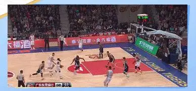 易建联滑翔暴扣NBA十佳球_易建联CBA扣篮瞬间_易建联nba扣篮