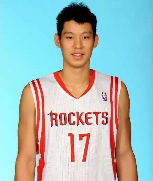 林书豪逆袭NBA经历_林书豪nba记录_林书豪篮球生涯转折点
