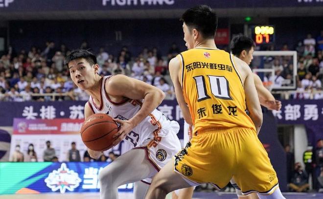 曾凡博林葳崔永熙余嘉豪_2003cba_2003年龄段CBA新星