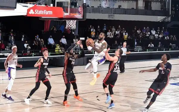 詹姆斯湖人总决赛_NBA总冠军次数最多球队_nba詹姆斯总冠军
