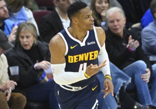 nba罚球干扰_NBA防守方干扰罚球规则_NBA掘金米西罚球重罚
