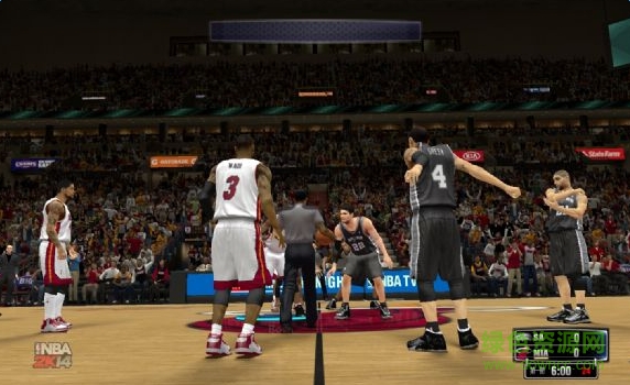NBA2K14中文版篮球竞技神作高度还原比赛场景