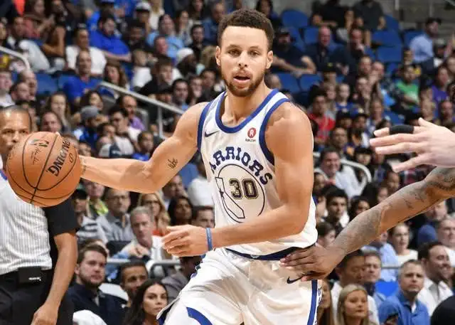 现役NBA控卫数据对比_NBA双能卫排名_nba现役10大控卫