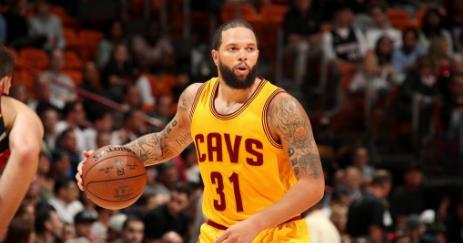 NBA轮休现象分析_NBA球队实力差距与轮休_nba轮休是什么意思