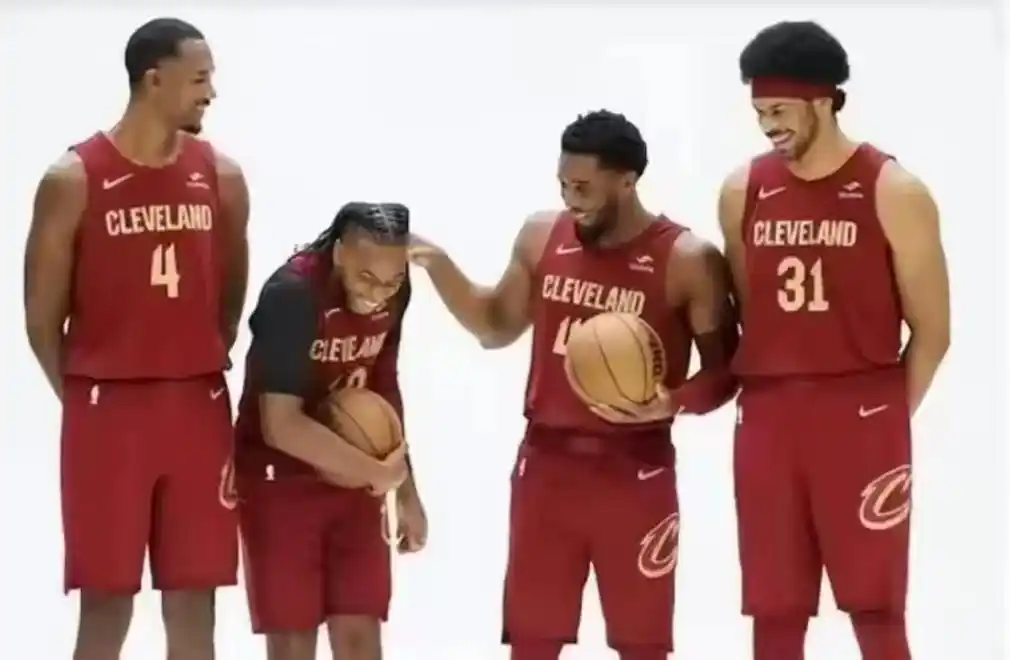NBA休赛期大交易_骑士队四巨头交易_nba骑士四巨头