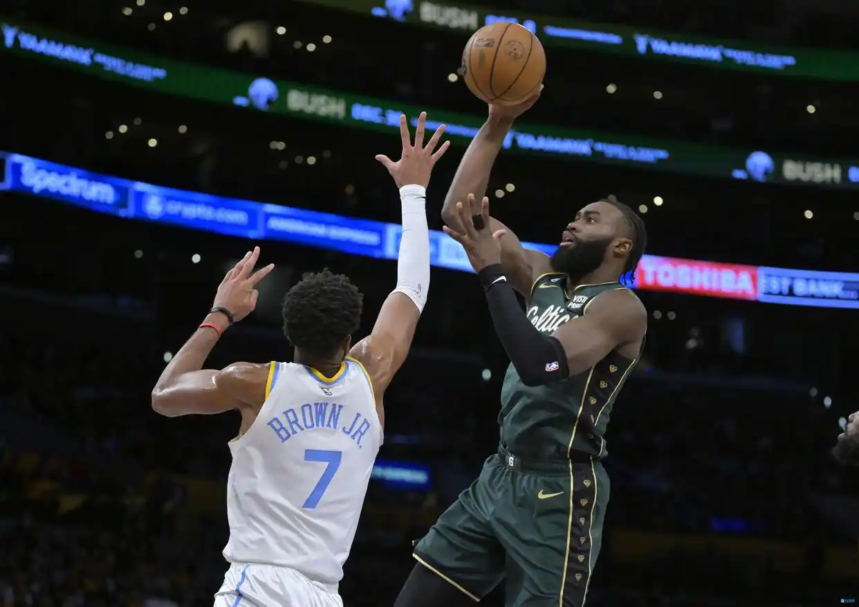 NBA三分出手占比增加本赛季多项数据有何变化