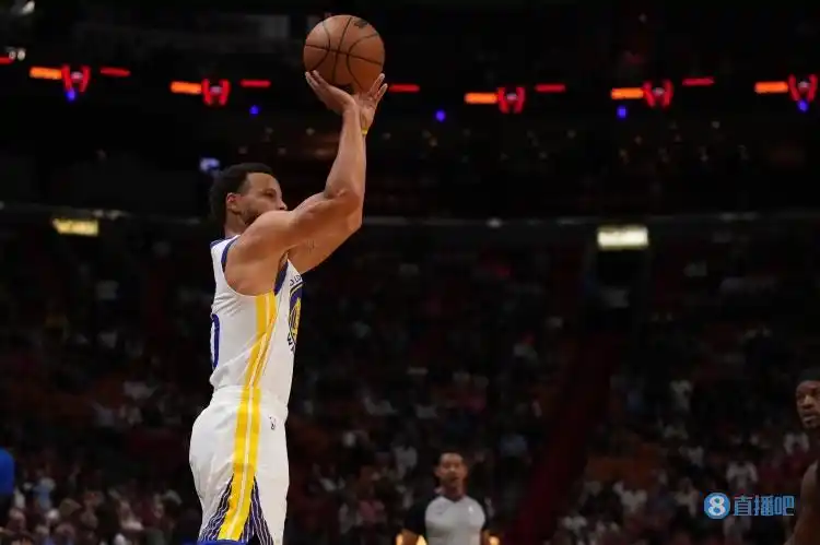 nba中投排行_NBA三分命中率排名_NBA球队投篮表现分析