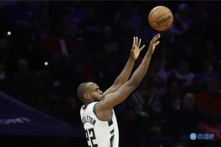 NBA三分命中率排名_NBA球队投篮表现分析_nba中投排行