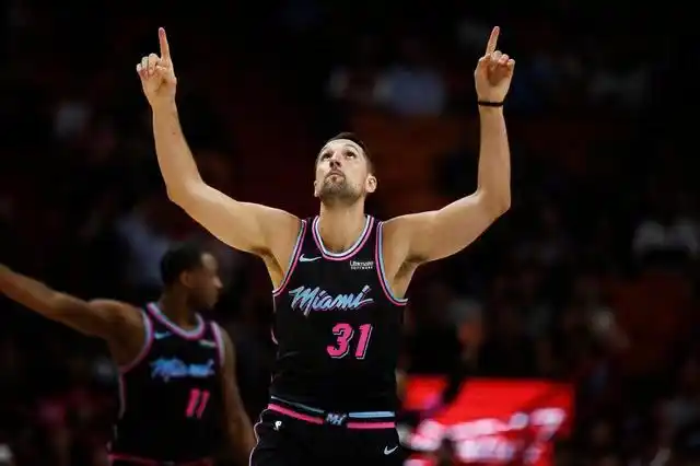 NBA大个子球员投篮统计_NBA大个子球员三分球能力_nba中投排行