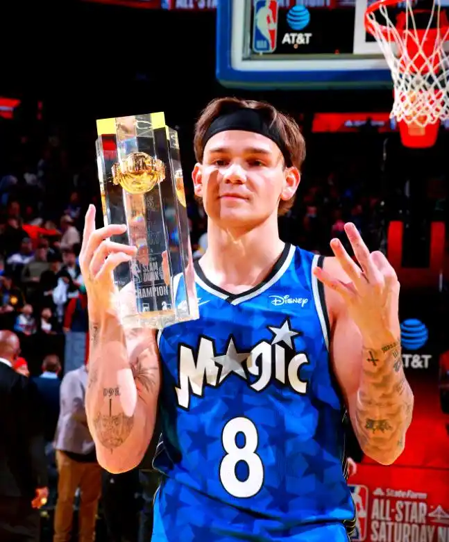 nba扣篮王_NBA麦克朗三连冠扣篮大赛_麦克朗扣篮大赛满分成绩