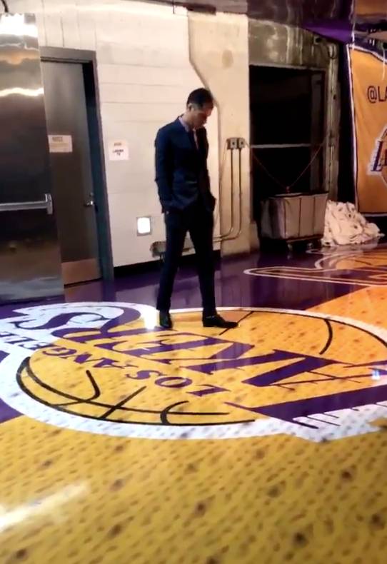 隆多湖人复出情况_詹姆斯湖人复出时间_95nba