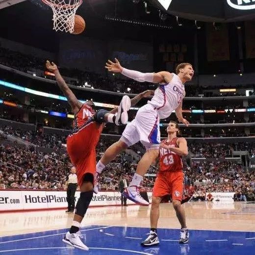 隆多湖人复出情况_95nba_詹姆斯湖人复出时间