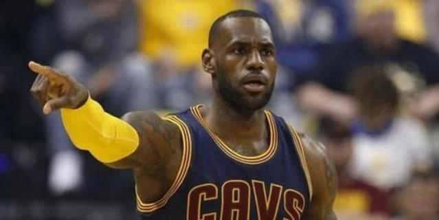 盘点NBA历史著名瘾君子艾弗森涉大麻枪支詹姆斯情况如何