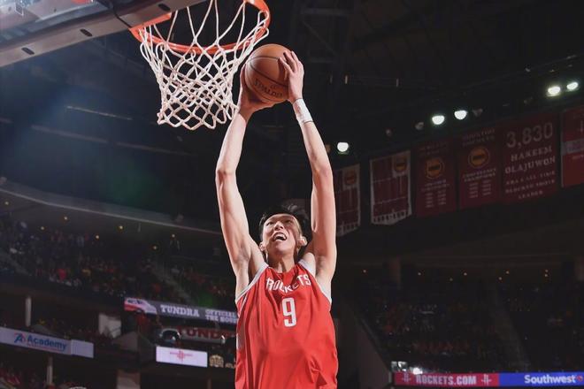 泽维尔麦克丹尼尔NBA规则看法_nba规则变化_NBA规则变化影响中国球员