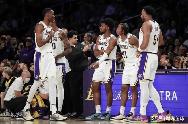 NBA球队市值排名分析_2017nba球队市值_NBA总裁亚当-肖华评价