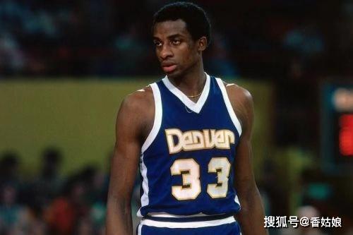 nba有谁吸毒_NBA球员吸毒案例_NBA运动员毒品问题分析