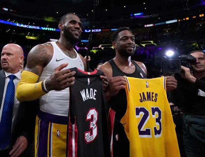 NBA 球员球衣限量供应价值不菲且等级划分有讲究