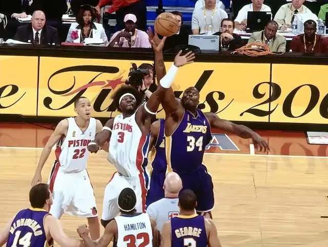 NBA总决赛最大分差比赛_NBA总决赛历史最大分差_nba最大分差