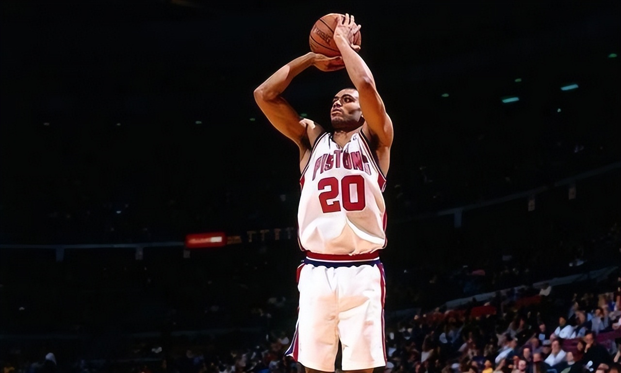 NBA阿兰·休斯顿条款_NBA拉里·伯德条款_nba条款