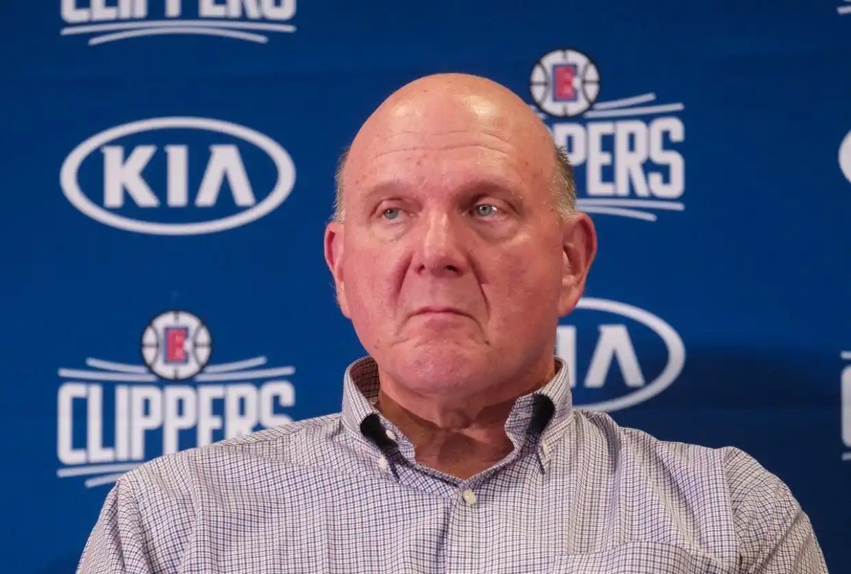 nba老板挣钱_NBA最有钱老板鲍默克_NBA老板财富排行