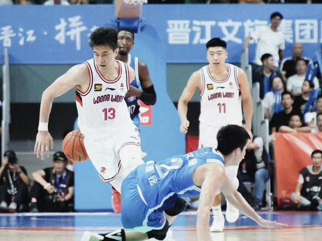辽宁男篮cba赛程_郭艾伦上场时间控制原因_CBA常规赛赛程安排