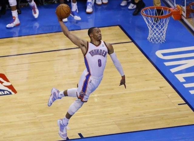 nba最多的助攻单场_哈登单场20＋助攻次数_NBA单场20＋助攻球员排行榜