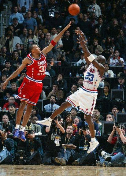 NBA已经失传的5大绝技，“韦德摔”上榜 第1最令防守者绝望