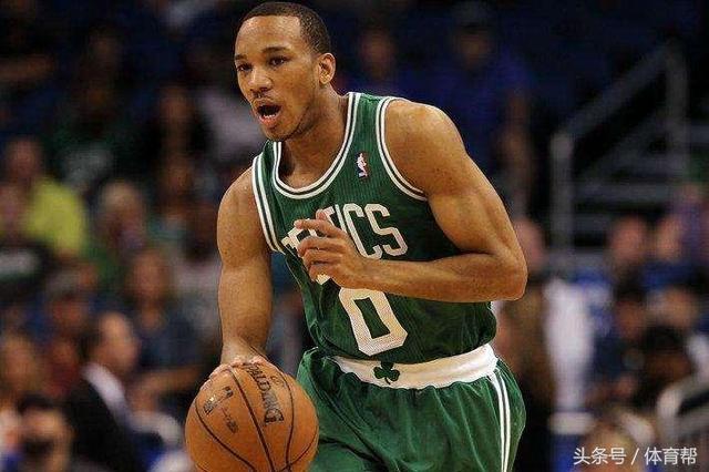 克里斯·米德尔顿职业生涯数据_nba十大分卫_NBA现役十大分卫评测