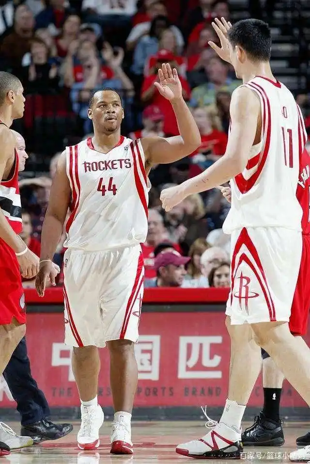 NBA最矮球员传奇_nba身高最矮的是谁_NBA矮个子球星盘点