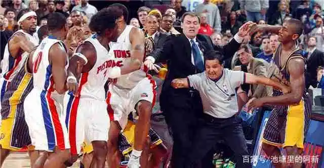 cba冲突事件_篮球场普及程度_NBA球员斗殴事件