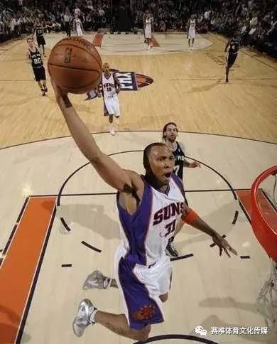 NBA球员纹身盘点_没有纹身的nba球员_NBA球员中文纹身