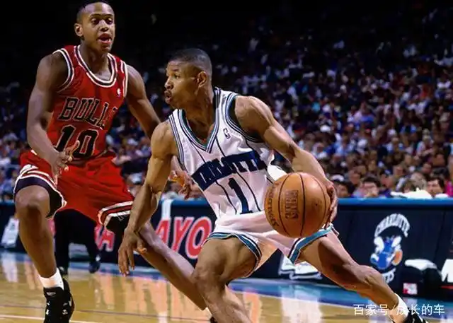 nba身高最矮的是谁_NBA矮个子球员_NBA最矮球员历史