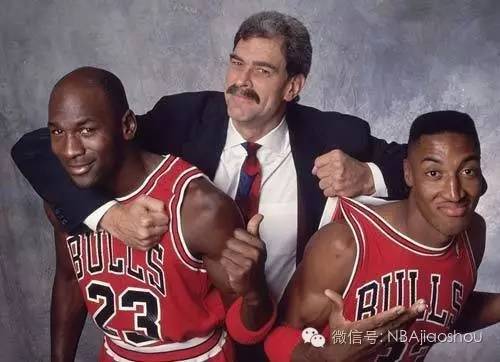 詹姆斯韦德基友关系_NBA球星兄弟情谊_NBA球星的兄弟