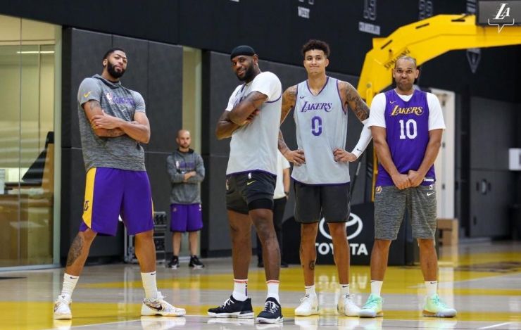NBA 2K能力值最高球员_奥尼尔2K2满分能力值_NBA2k奥尼尔08