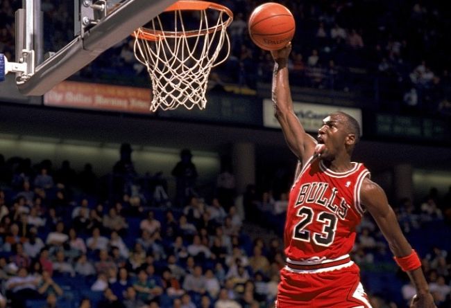 NBA侧翼防守悍将_nba的防守悍将_NBA最佳防守阵容球员
