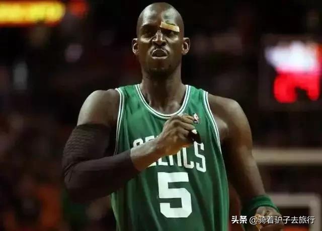 詹姆斯职业生涯总工资_nba球星身价排行榜_NBA球员总工资排行榜