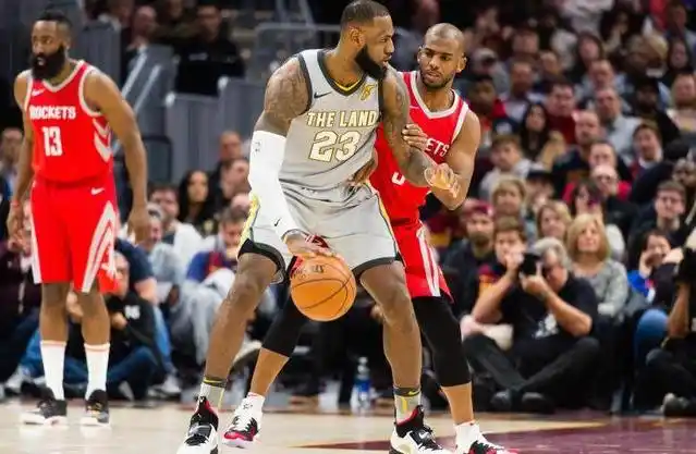 nba2017最佳阵容一阵_NBA 2017-18赛季最佳阵容争议_利拉德最佳阵容争议