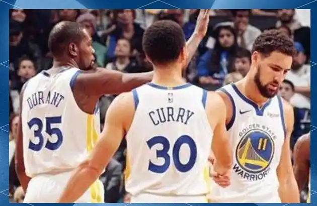 热火三巨头组合_nba三巨头是谁_NBA十大超级三巨头