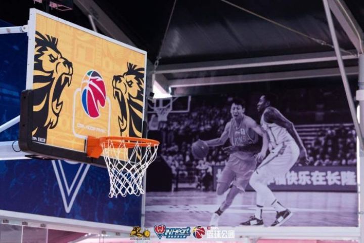 杭州nba球馆_杭州CBA篮球公园_广厦硬核篮球馆打卡地