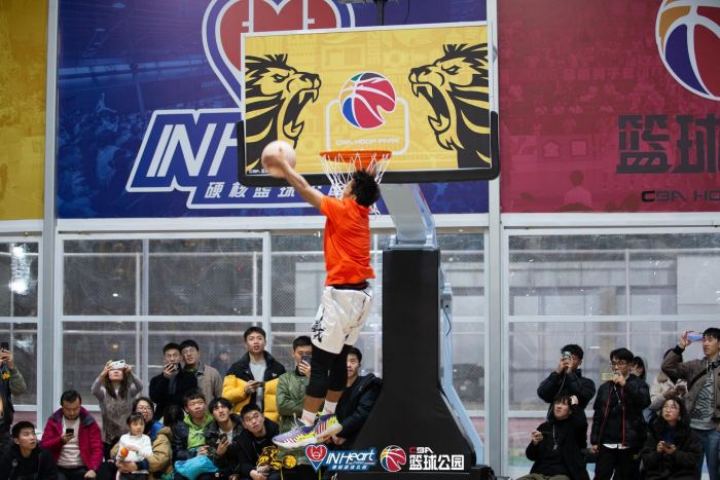 广厦硬核篮球馆打卡地_杭州nba球馆_杭州CBA篮球公园