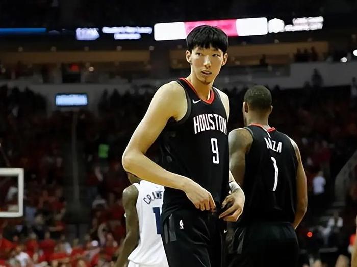 周琦cba首秀_周琦NBA之旅_周琦天赋与机遇分析