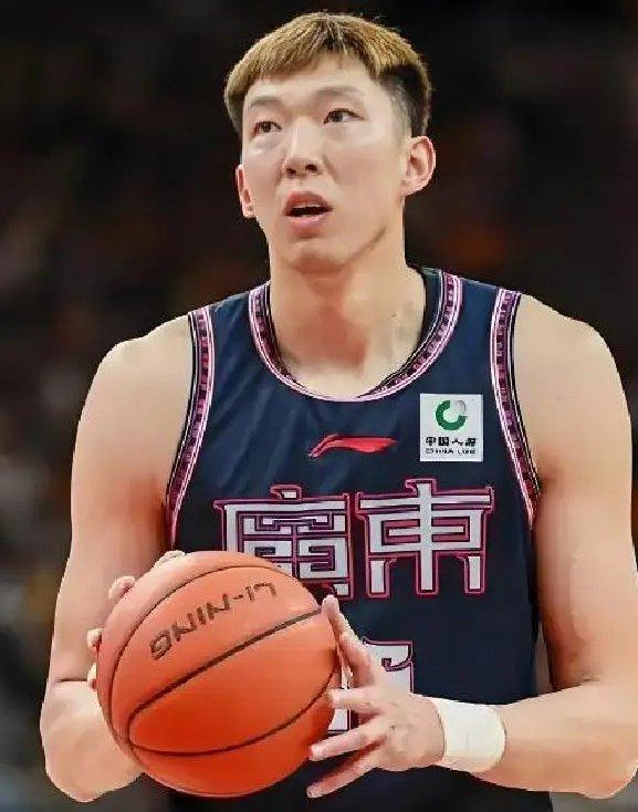 周琦NBA之旅_周琦天赋与机遇分析_周琦cba首秀